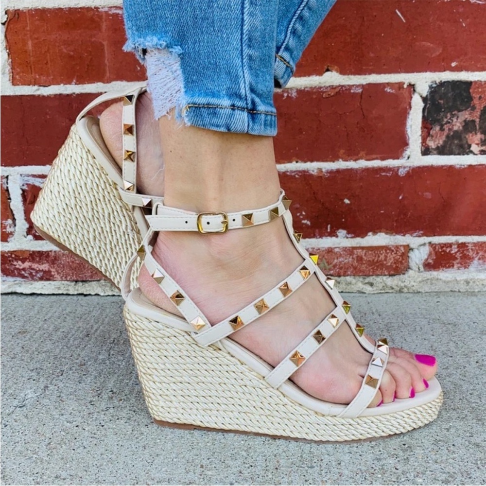 BOUTIQUE Women’s Pink Studded Platform Espadrille Wedge Sandals Sz 7